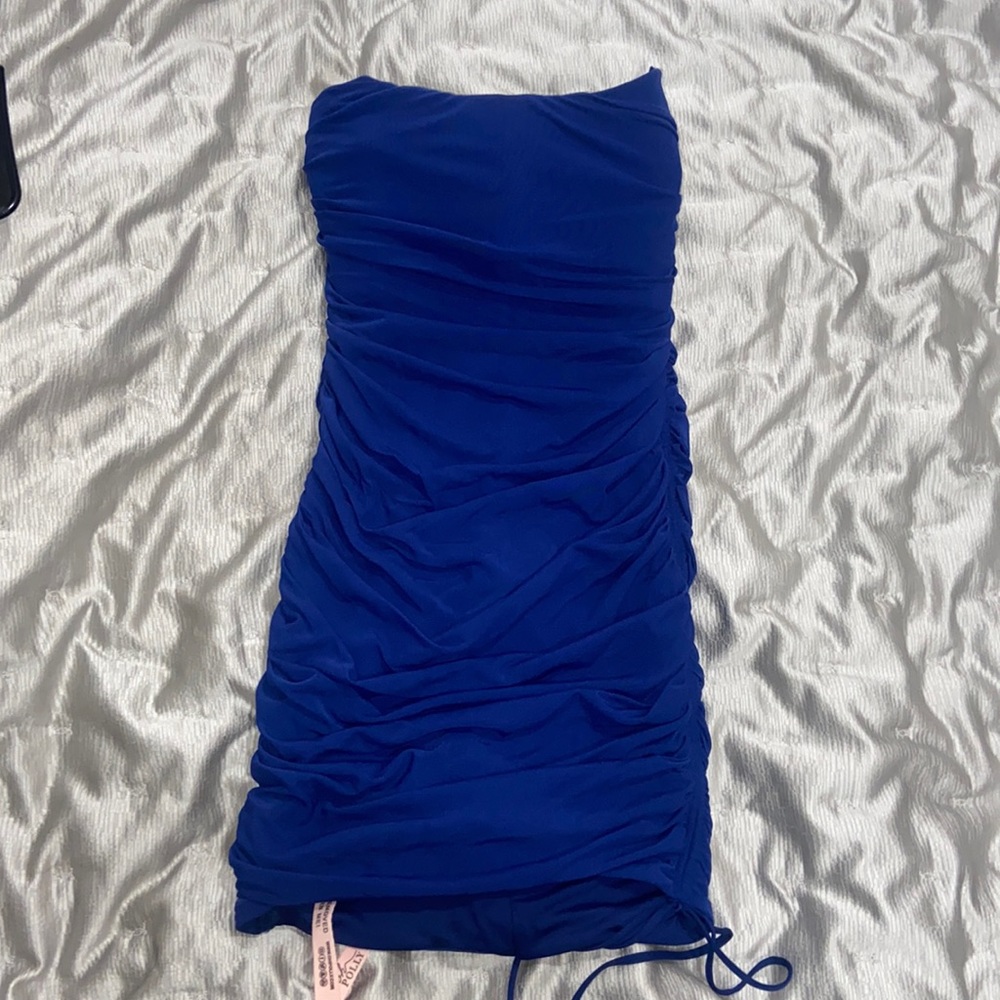 Formal scrunched dress- oh Polly